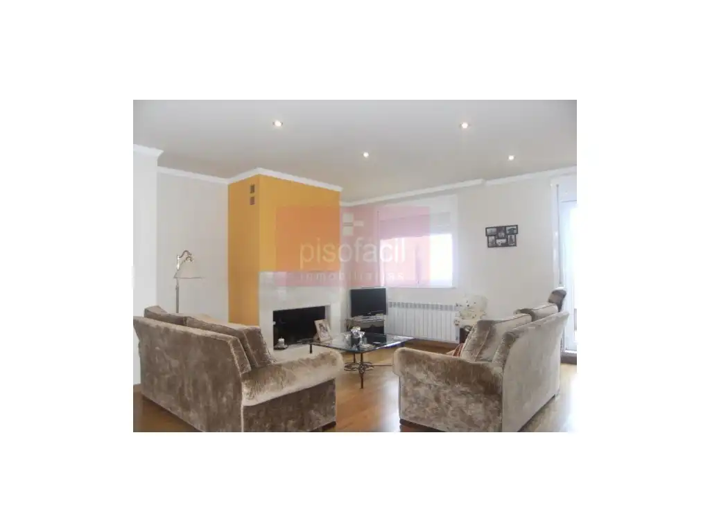 https://static.fotocasa.es/images/ads/b8b37d69-5167-4b69-93c3-b84d5c39beb6?rule=original
