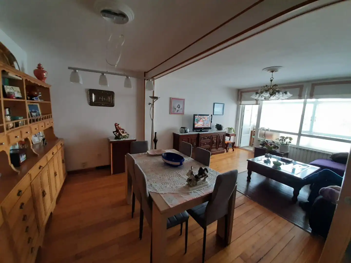 https://static.fotocasa.es/images/ads/e6423d12-34cc-4576-824e-b0f4db60dbdd?rule=original