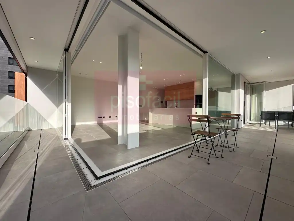 https://static.fotocasa.es/images/ads/b8e81a24-b6c2-4aa0-a445-e2500dd6364f?rule=original