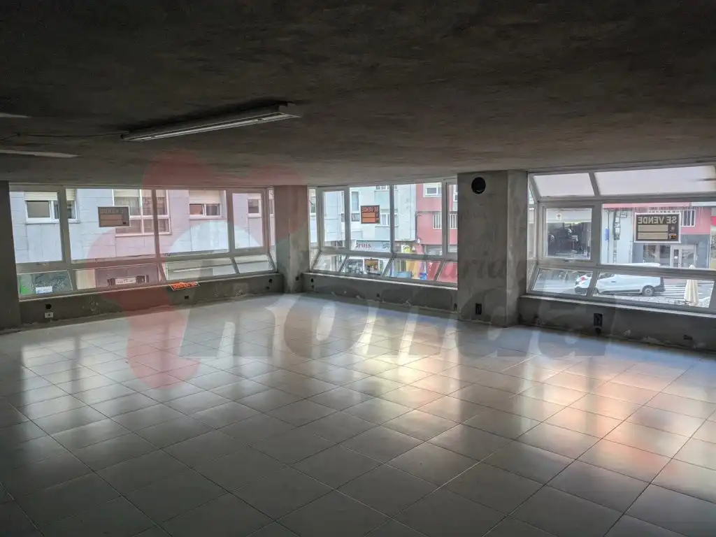 https://static.fotocasa.es/images/ads/21ddbdbf-ab5e-4c27-936e-8abf5ecaeb8f?rule=original