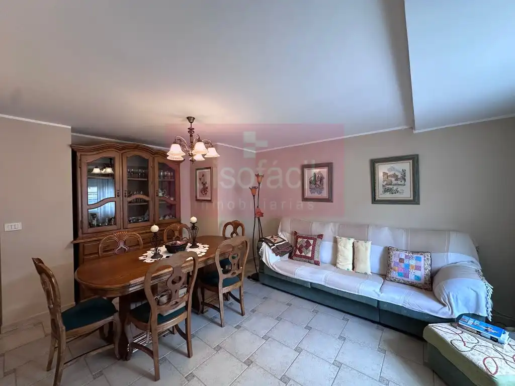 https://static.fotocasa.es/images/ads/a2aa72f8-0ccd-4aed-9ae3-9097fda2c609?rule=original