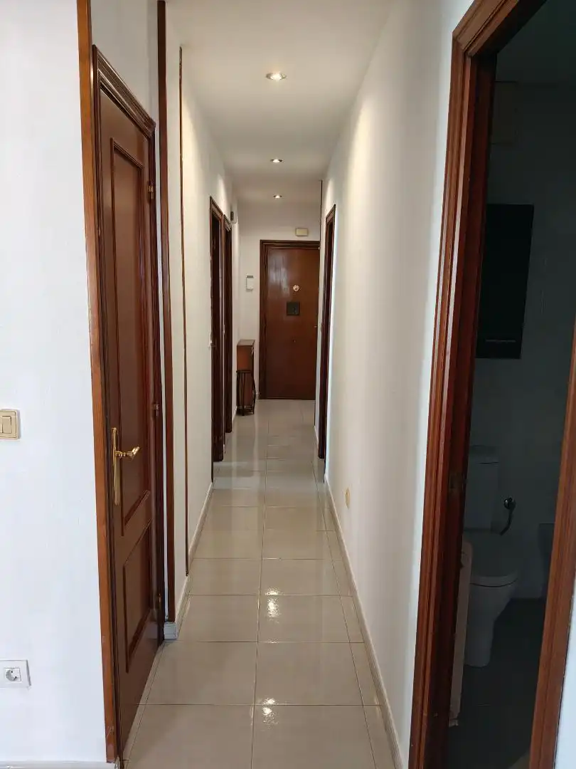 https://static.fotocasa.es/images/anuncio/2025/06/06/186716094/4654671675.jpg?rule=original