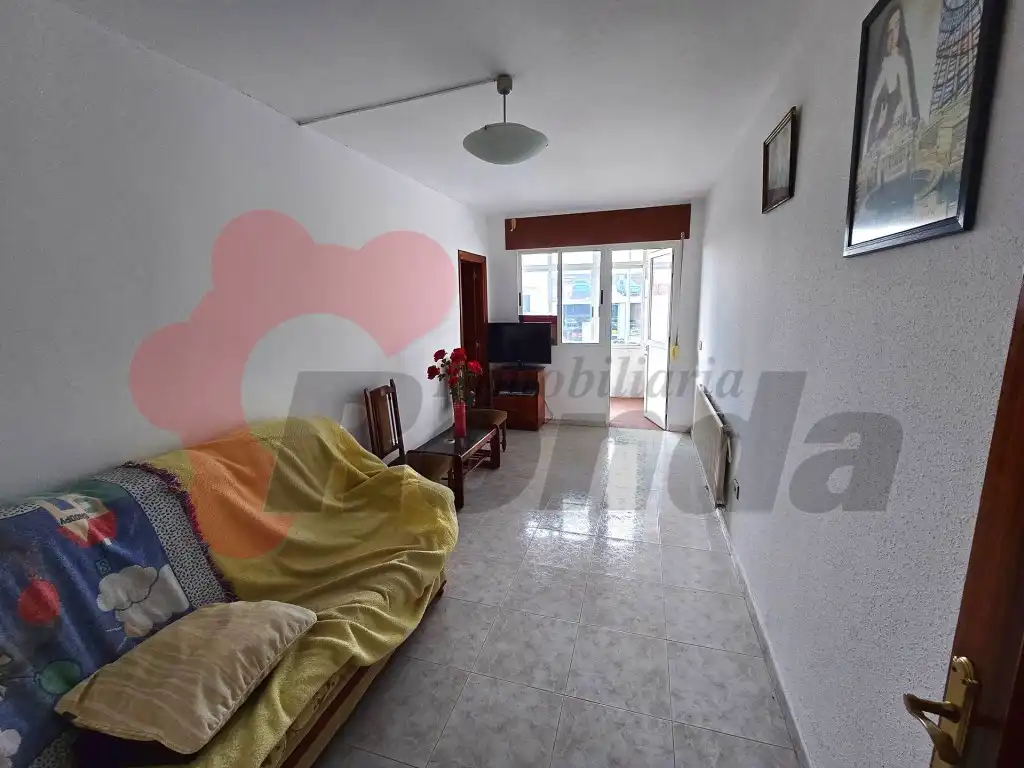 https://static.fotocasa.es/images/ads/0d99a4e9-c734-4054-933f-77bcf8926f0a?rule=original