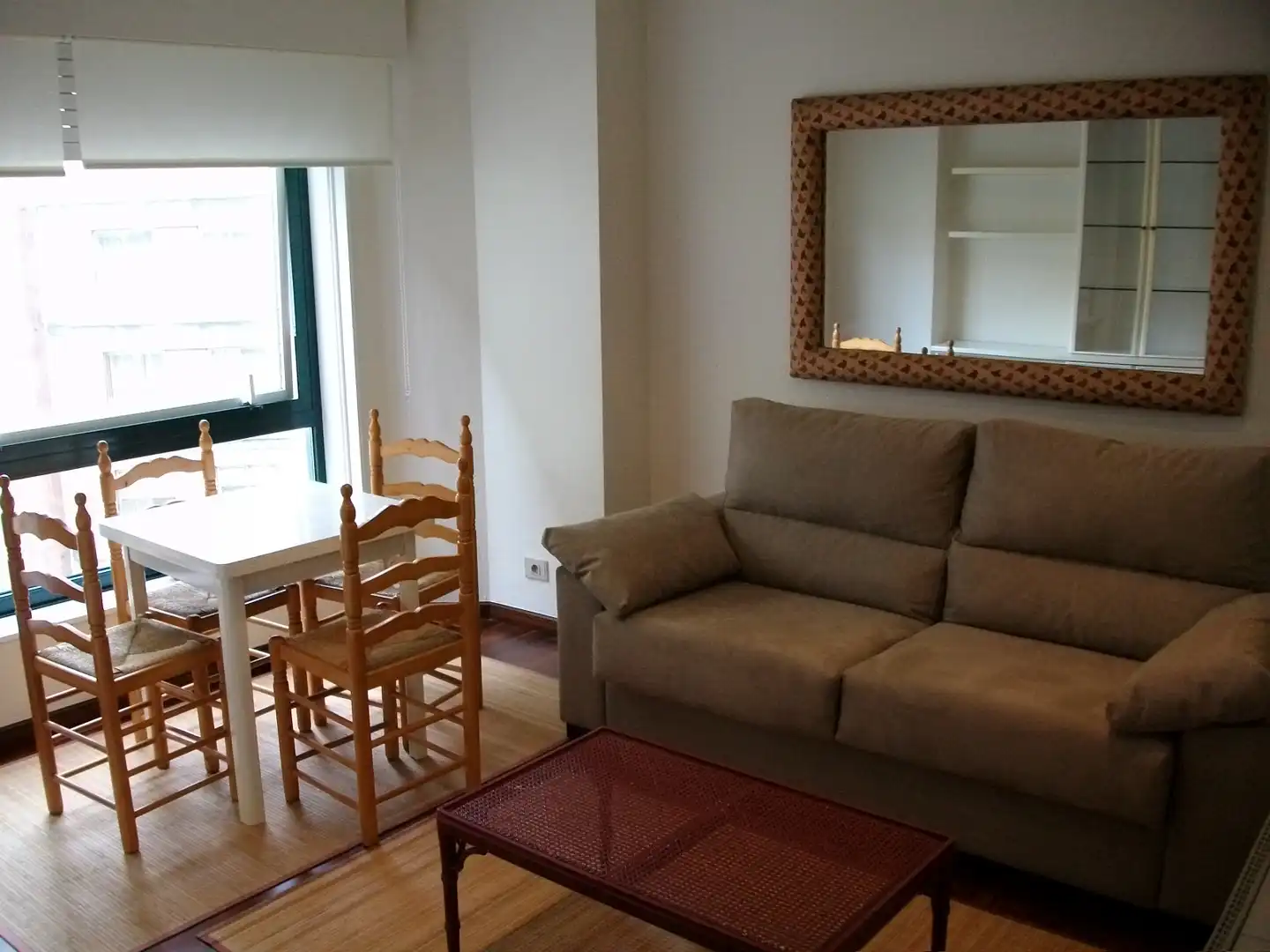 https://static.fotocasa.es/images/ads/bf239097-d636-4faa-9eca-c3b3bda82b9d?rule=original