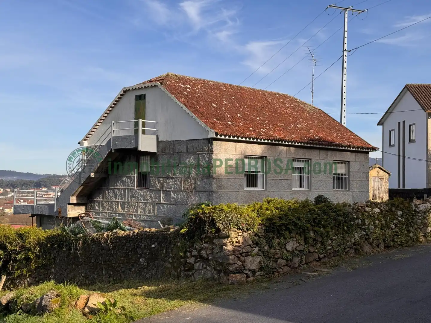 https://static.fotocasa.es/images/ads/a704b4bf-2e04-464f-99cb-e7dea03986ae?rule=original