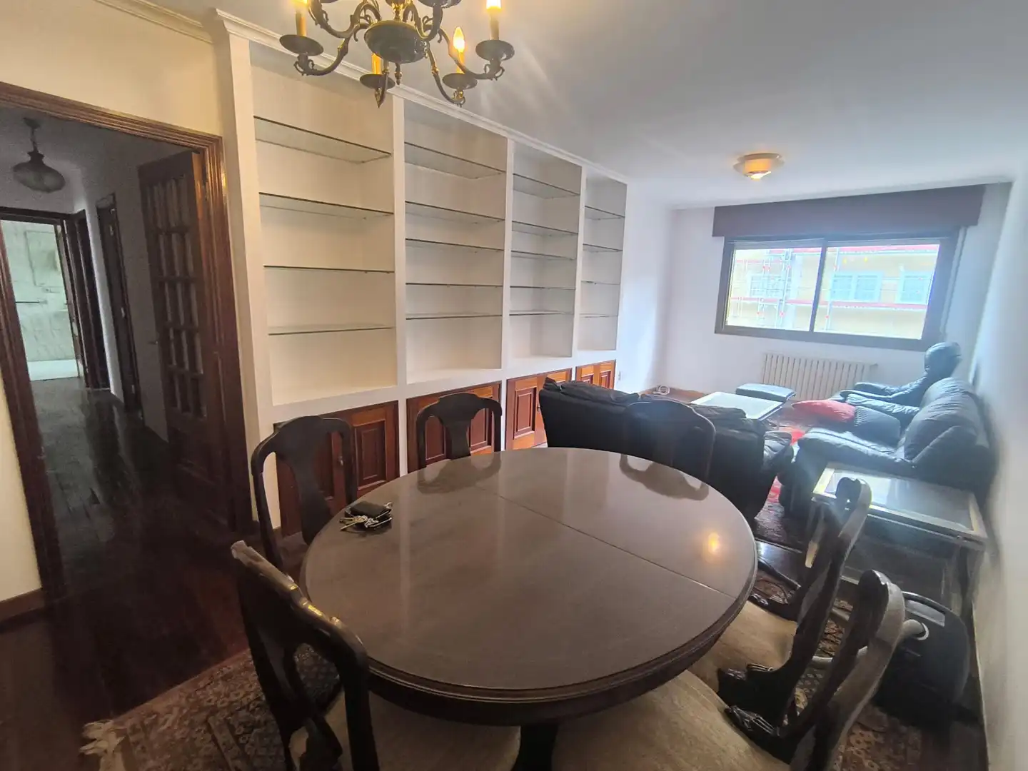 https://static.fotocasa.es/images/ads/208dad43-92da-4446-b000-cd859703b8e9?rule=original