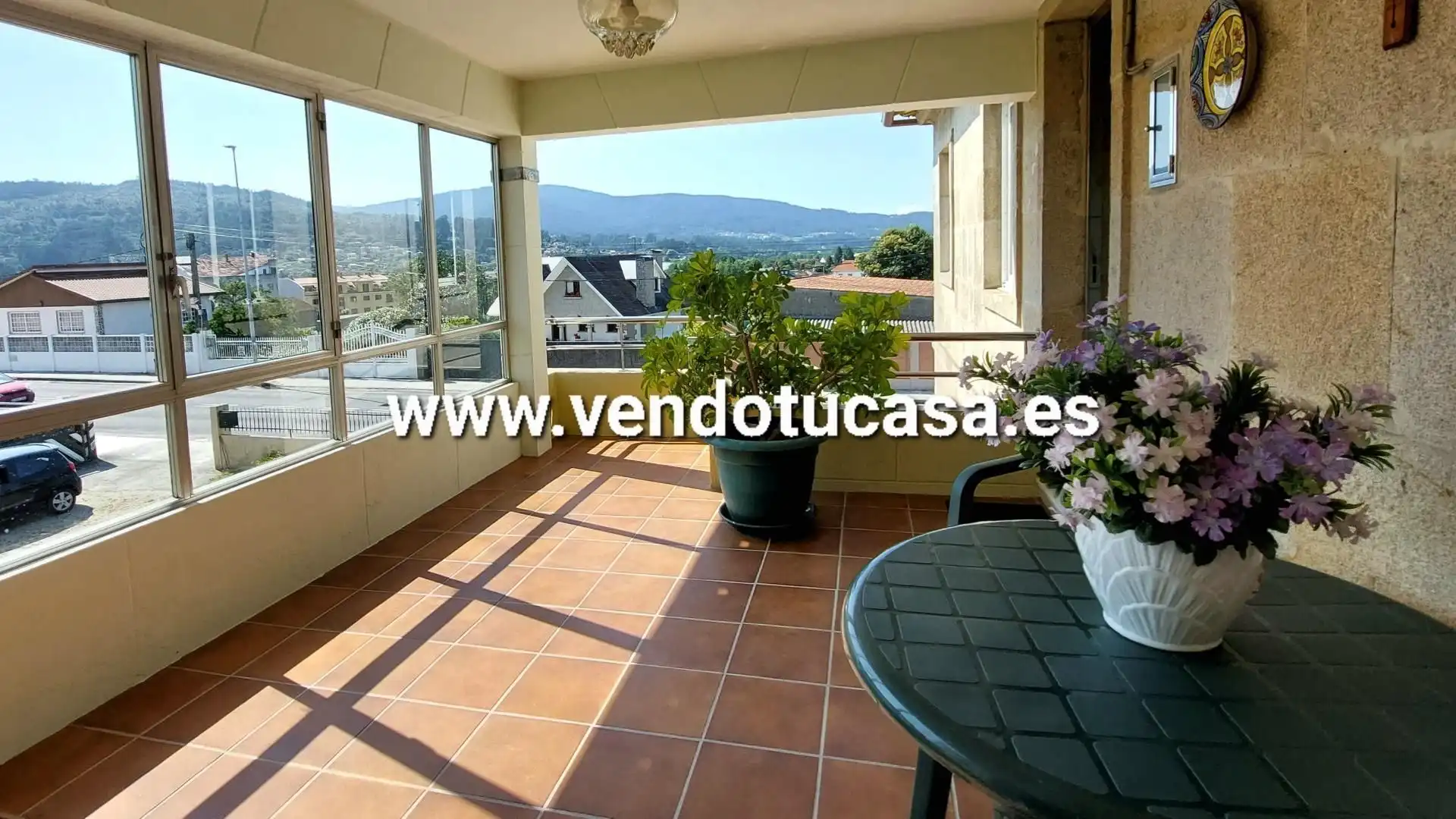 https://static.fotocasa.es/images/ads/0abbf600-368d-450e-af10-c02754ab5d4b?rule=original