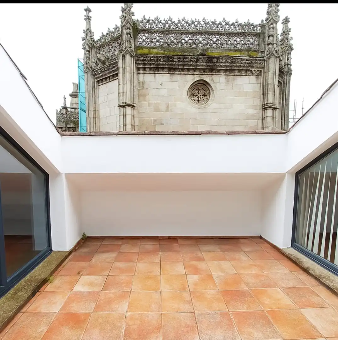 https://static.fotocasa.es/images/ads/f96056c6-a304-4aea-b4bb-663a0c774935?rule=original