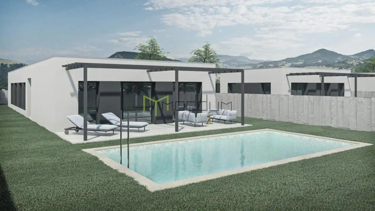 https://static.fotocasa.es/images/ads/2d56fbee-e57e-4396-906d-a33e25d33521?rule=original