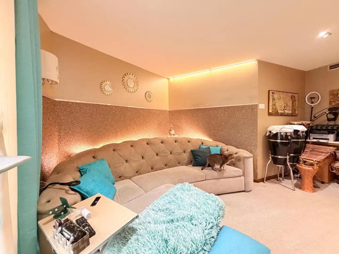 https://static.fotocasa.es/images/ads/a5446093-f41d-4f4f-ab53-062dd6b7d20e?rule=original