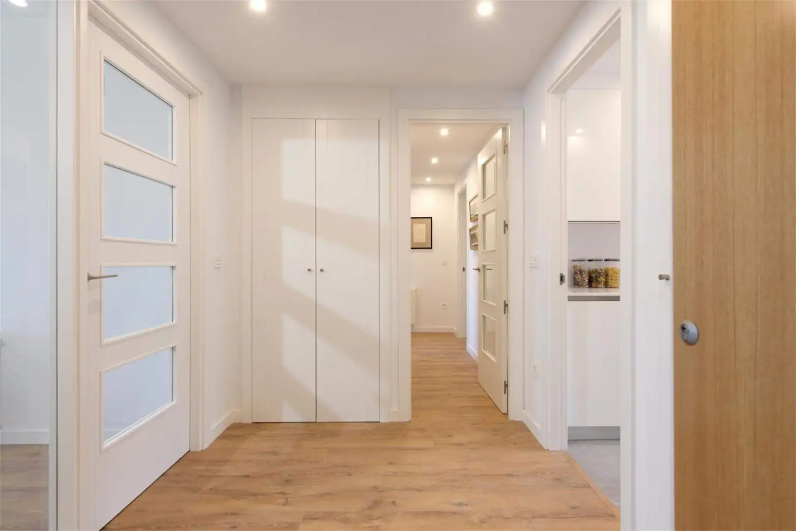 https://static.fotocasa.es/images/ads/f39fb4c2-bc65-49d4-b4fe-c31312772c1a?rule=original