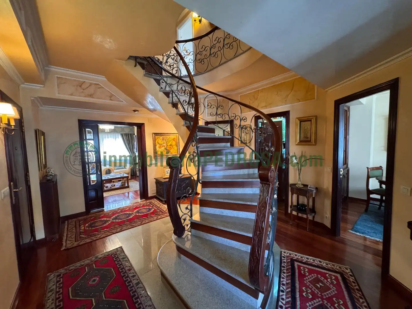 https://static.fotocasa.es/images/ads/b6fd7057-9465-47e5-8c98-0c8b1a59bcd3?rule=original
