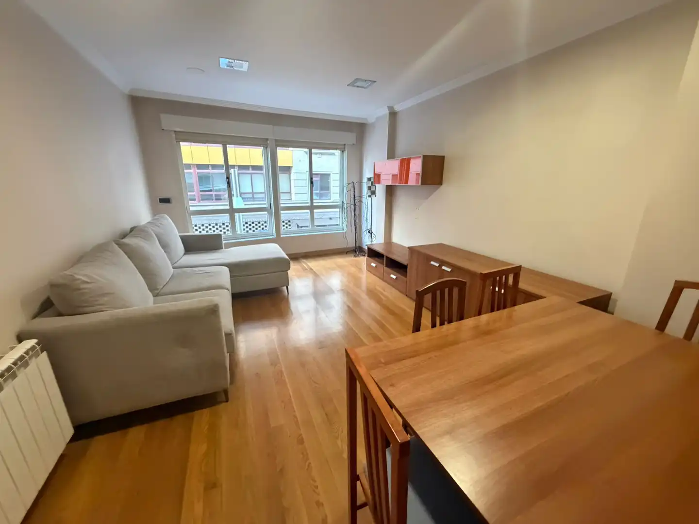 https://static.fotocasa.es/images/ads/253b6b8d-c56e-4312-9ead-bc642faea3ad?rule=original