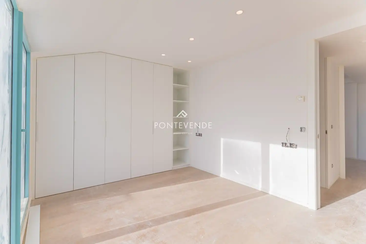 https://static.fotocasa.es/images/ads/0fd8a836-31f5-48fa-92df-1d02ea13c9e4?rule=original