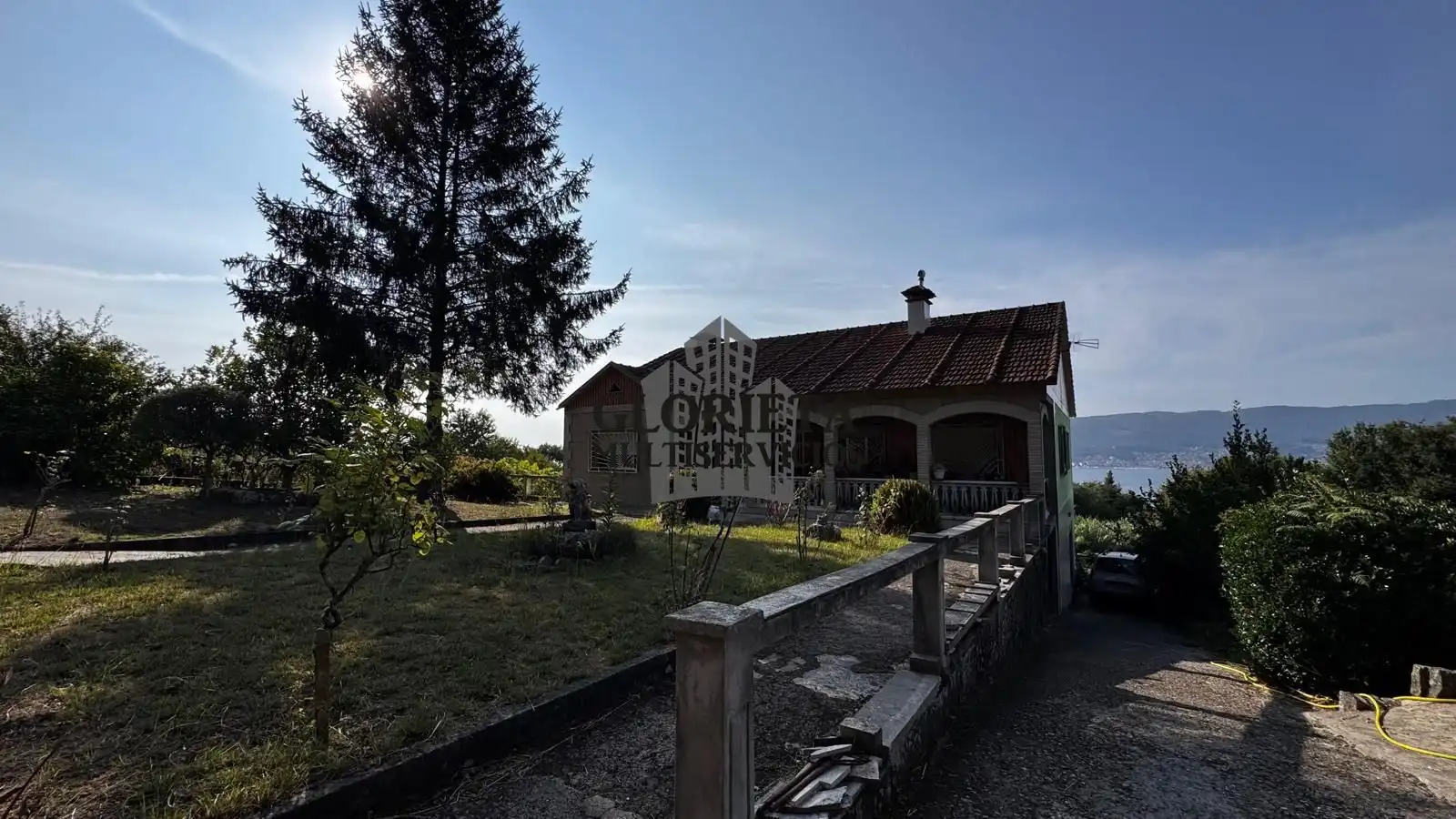 https://static.fotocasa.es/images/ads/2bfe988c-e829-48b4-be8d-c945dac105f5?rule=original