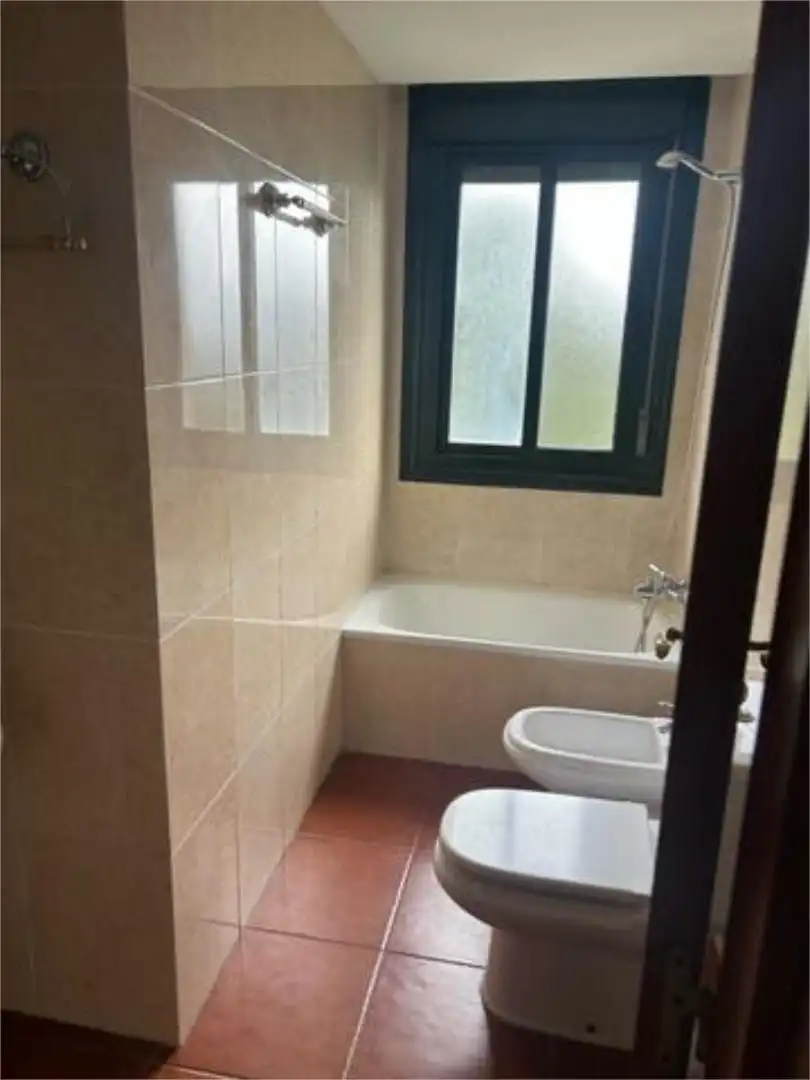 https://static.fotocasa.es/images/anuncio/2026/04/24/189488163/4897119084.jpg?rule=original