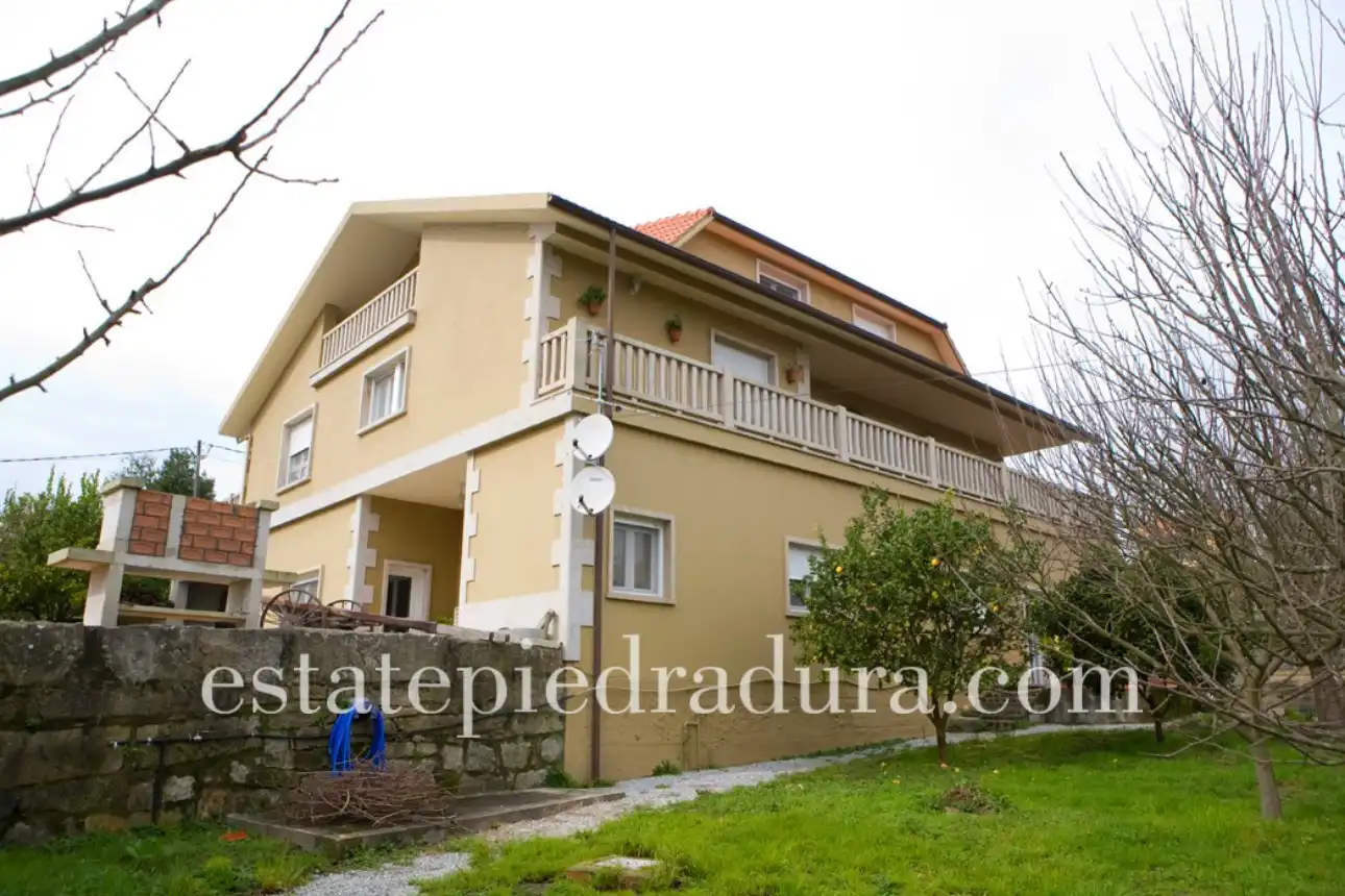 https://static.fotocasa.es/images/ads/221d7521-95ea-4c66-9aed-61ffa11be8dc?rule=original