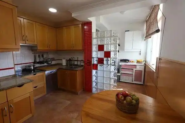https://static.fotocasa.es/images/ads/e5335b7f-be31-421c-a916-f9f22257d2db?rule=original