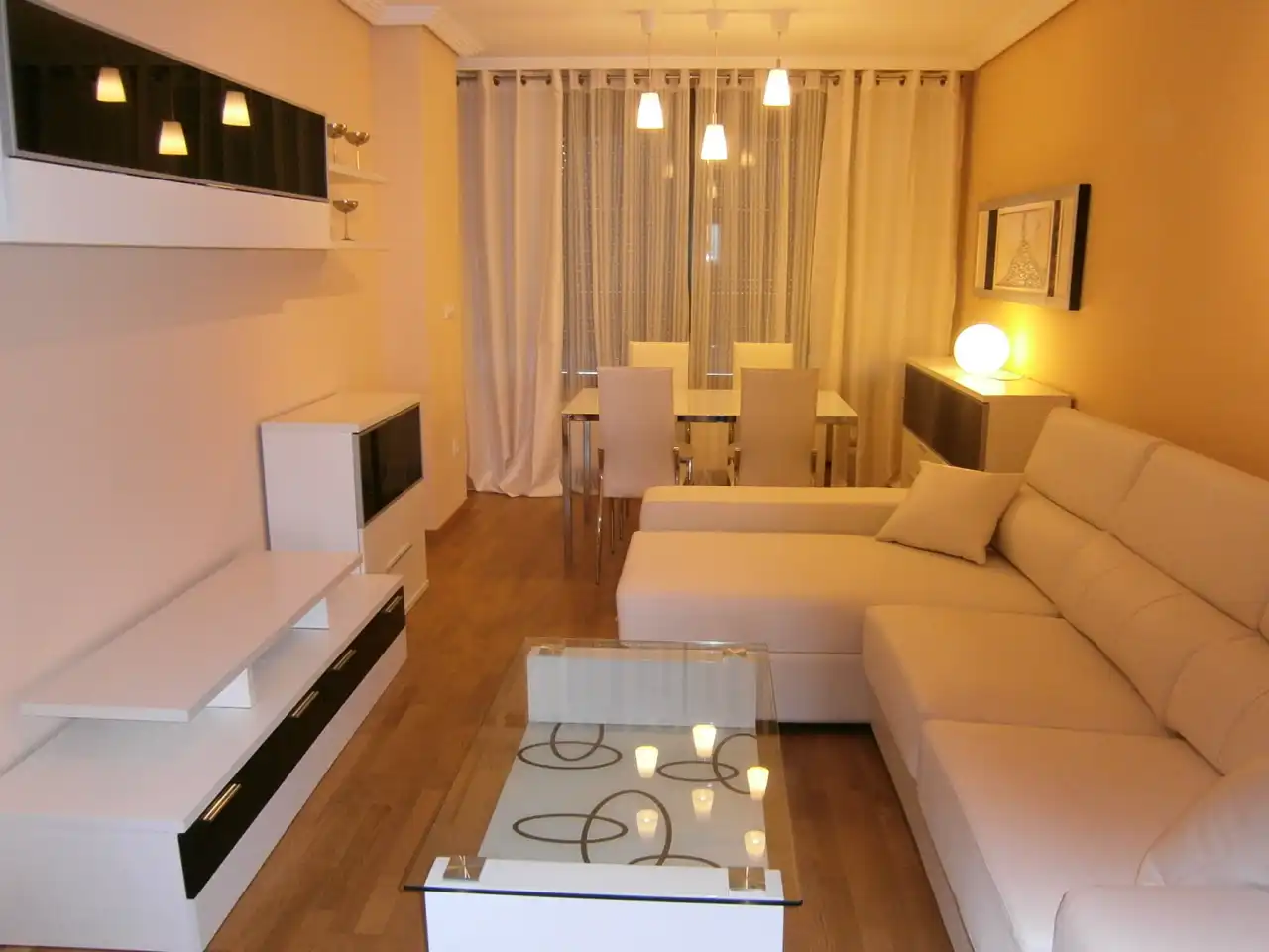 https://static.fotocasa.es/images/ads/e1c9dee6-a669-4fe9-9823-919a567a092b?rule=original
