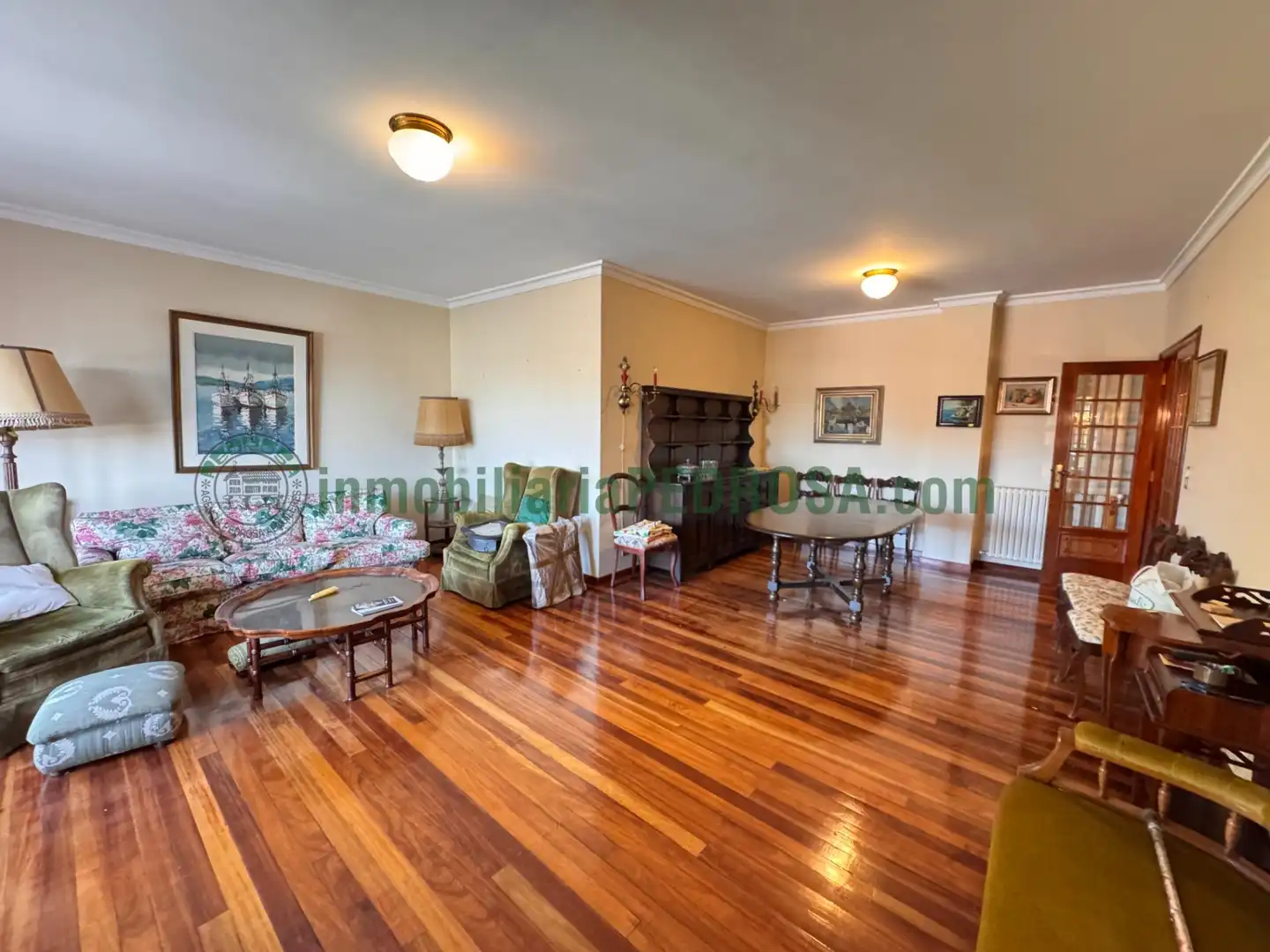 https://static.fotocasa.es/images/ads/b775a9dd-70ac-4c7a-b180-ad33821f684a?rule=original