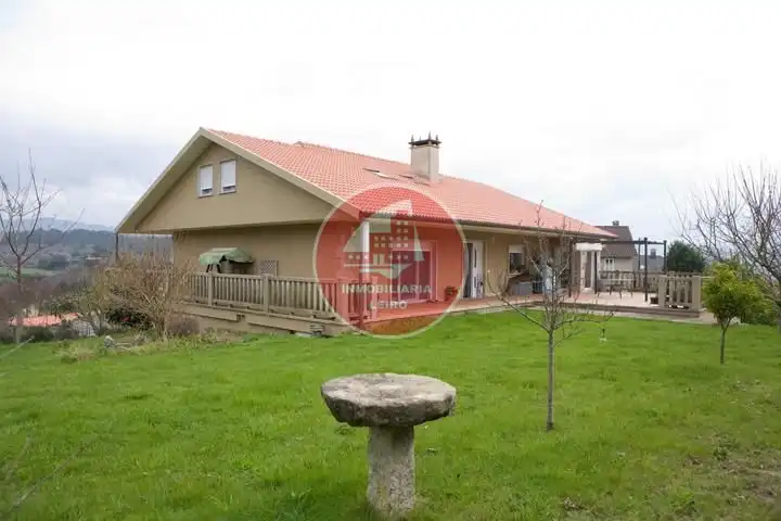 https://static.fotocasa.es/images/ads/5d75e22b-32b5-464f-975e-474268f16b2e?rule=original