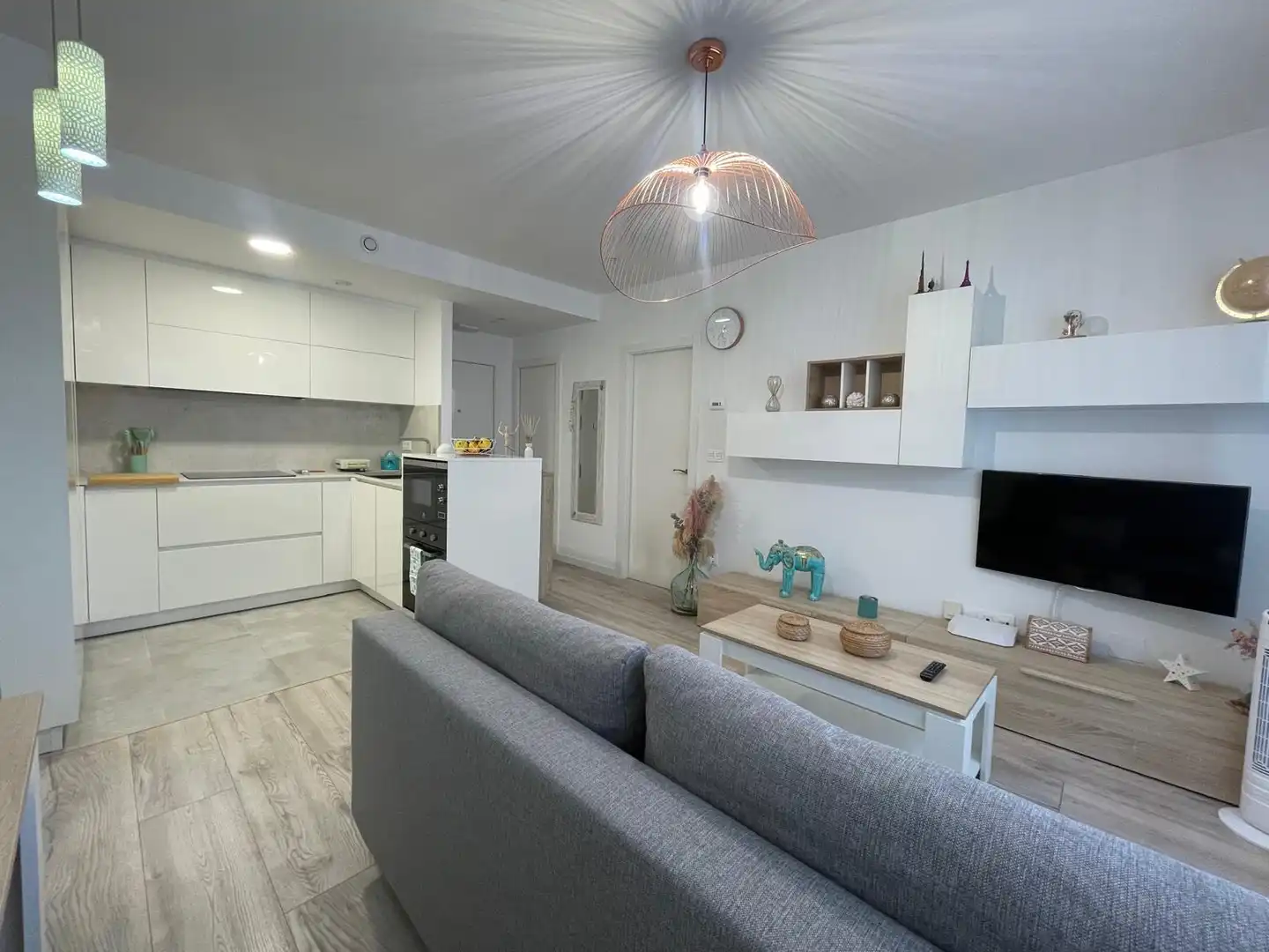 https://static.fotocasa.es/images/anuncio/2026/08/01/190383388/4981309106.jpg?rule=original