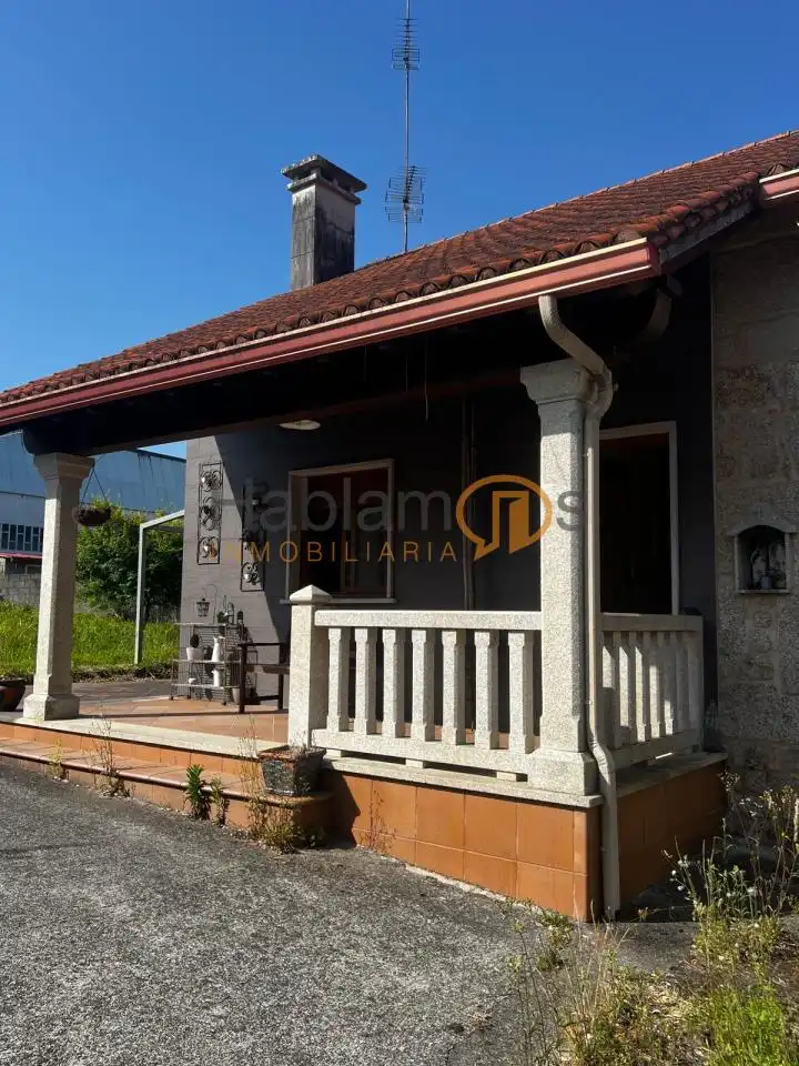 https://static.fotocasa.es/images/ads/526d2836-1674-4532-8f70-e87c4efaac12?rule=original