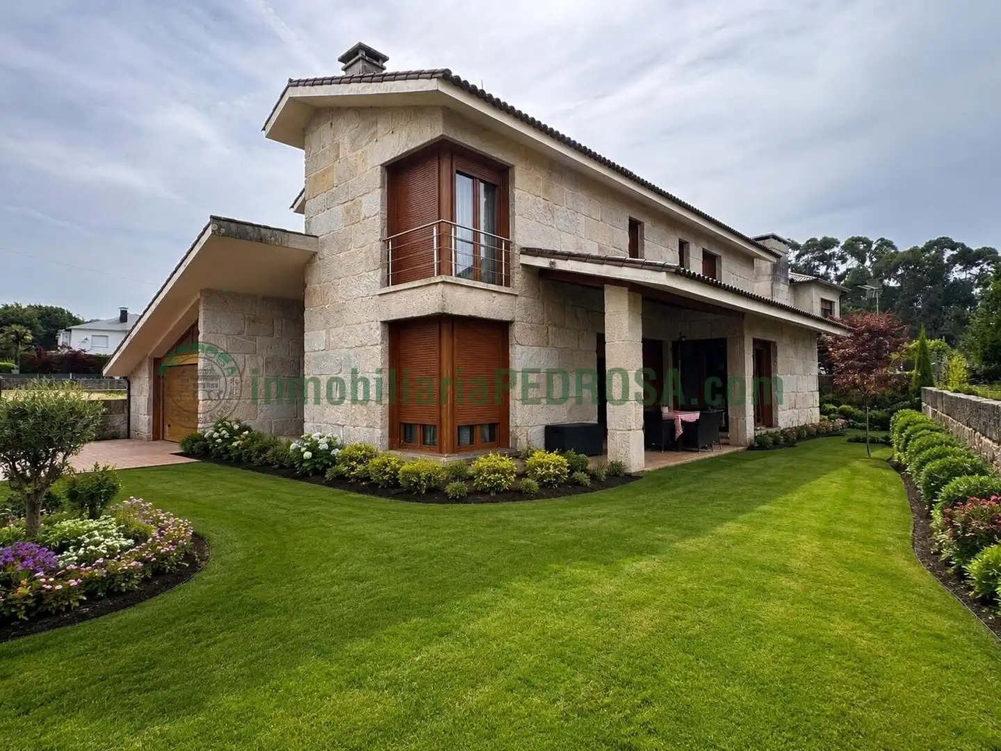 https://static.fotocasa.es/images/ads/d65a9aaf-8b47-4652-a951-d08b3f7a5795?rule=original
