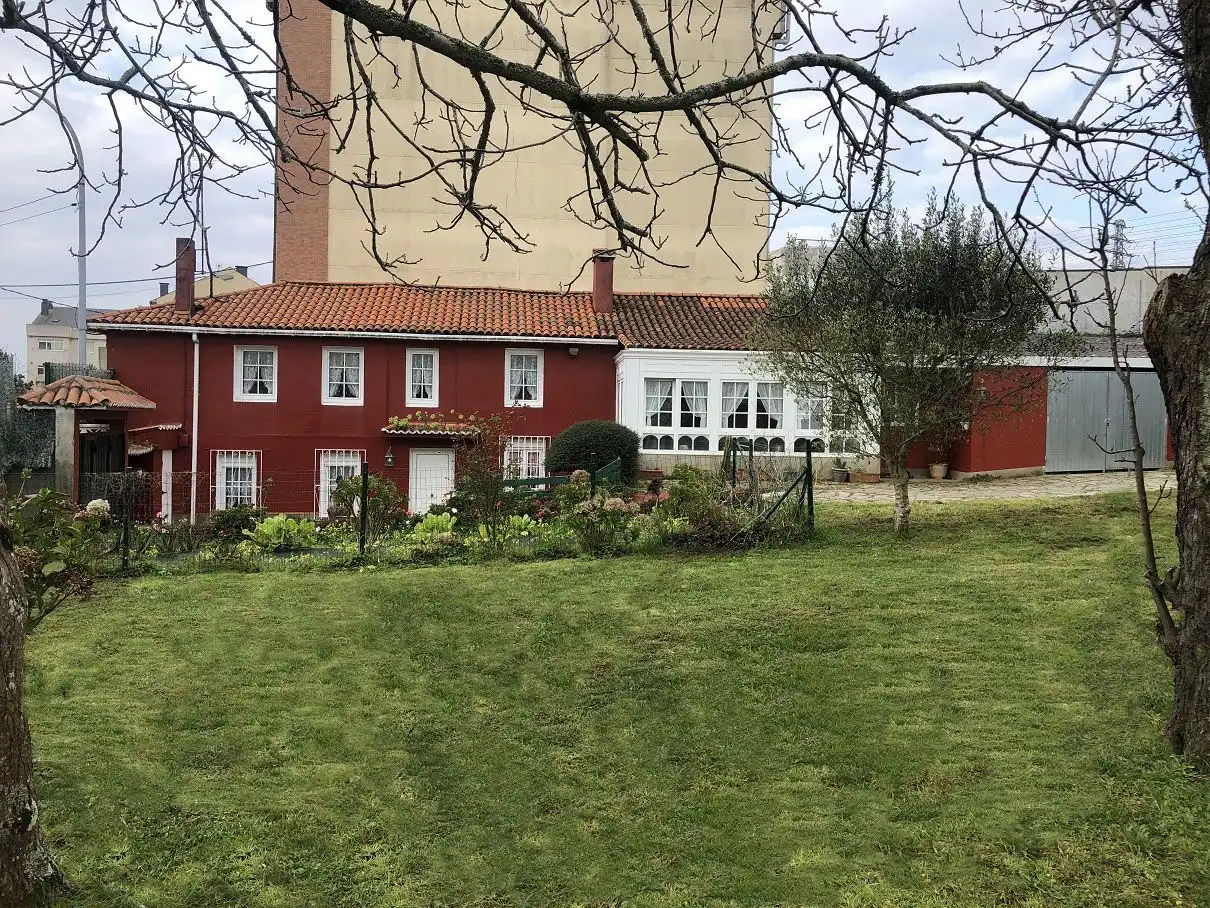 https://static.fotocasa.es/images/ads/ab4fefee-eed1-4338-a566-729db64f958a?rule=original
