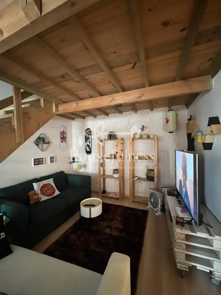 https://static.fotocasa.es/images/ads/c9251bab-9ddc-4396-b9cd-2c3a83cdec56?rule=original