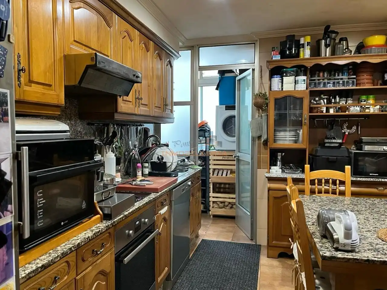 https://static.fotocasa.es/images/ads/fd87aa4d-91bc-45e1-8fce-04605a12cda4?rule=original