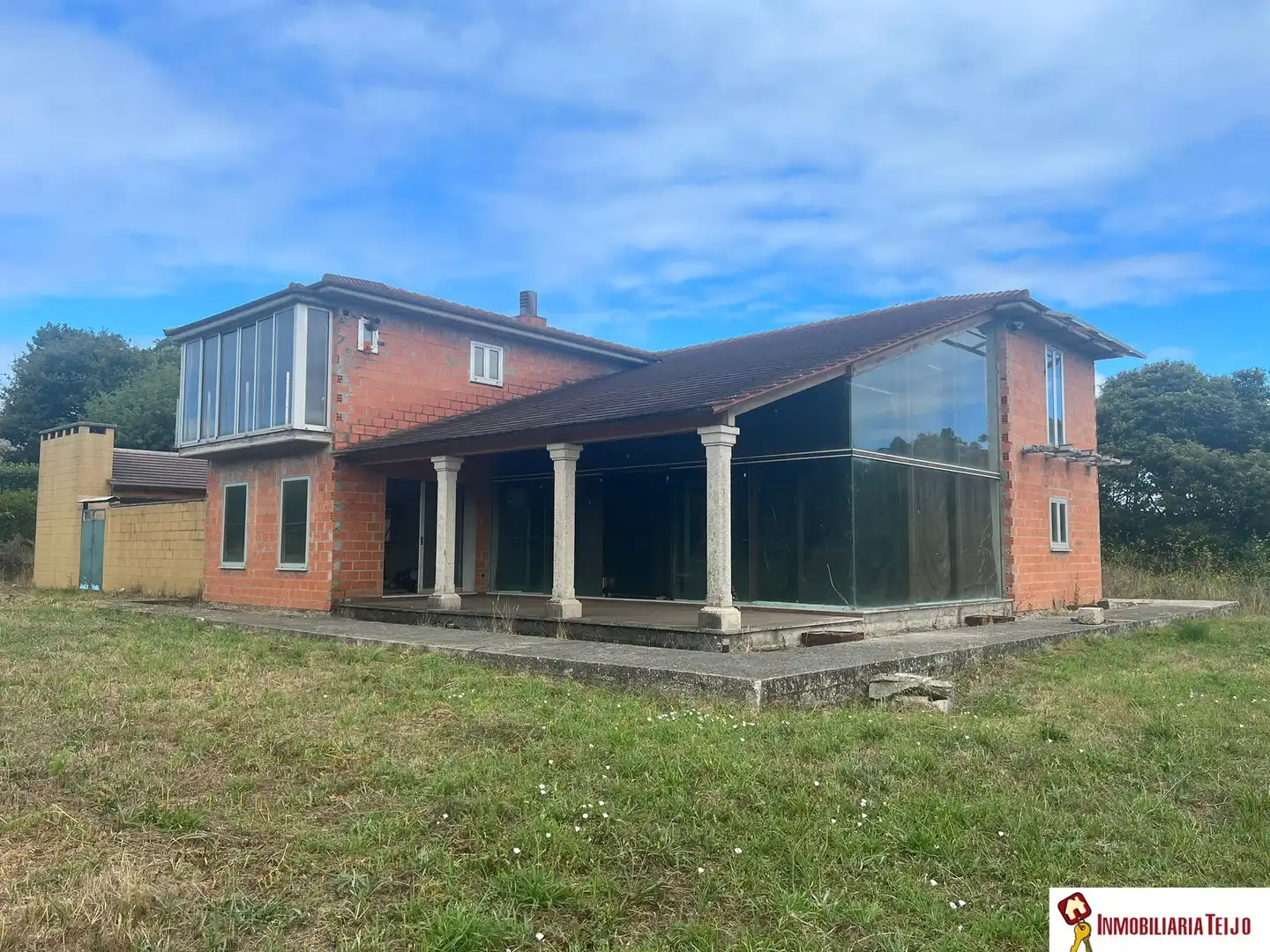 https://static.fotocasa.es/images/ads/4ef59c0a-c8f3-4556-9bf7-9ba97b609eb6?rule=original