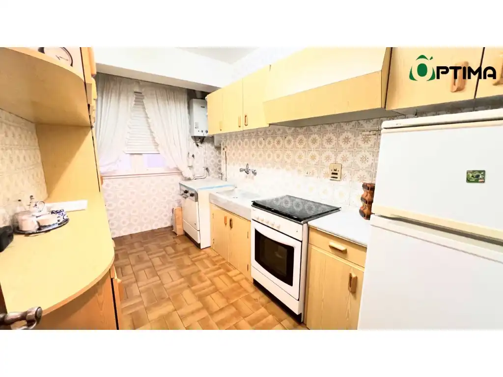 https://static.fotocasa.es/images/ads/0352efa8-0be7-4232-8bfd-97ead47cdabc?rule=original