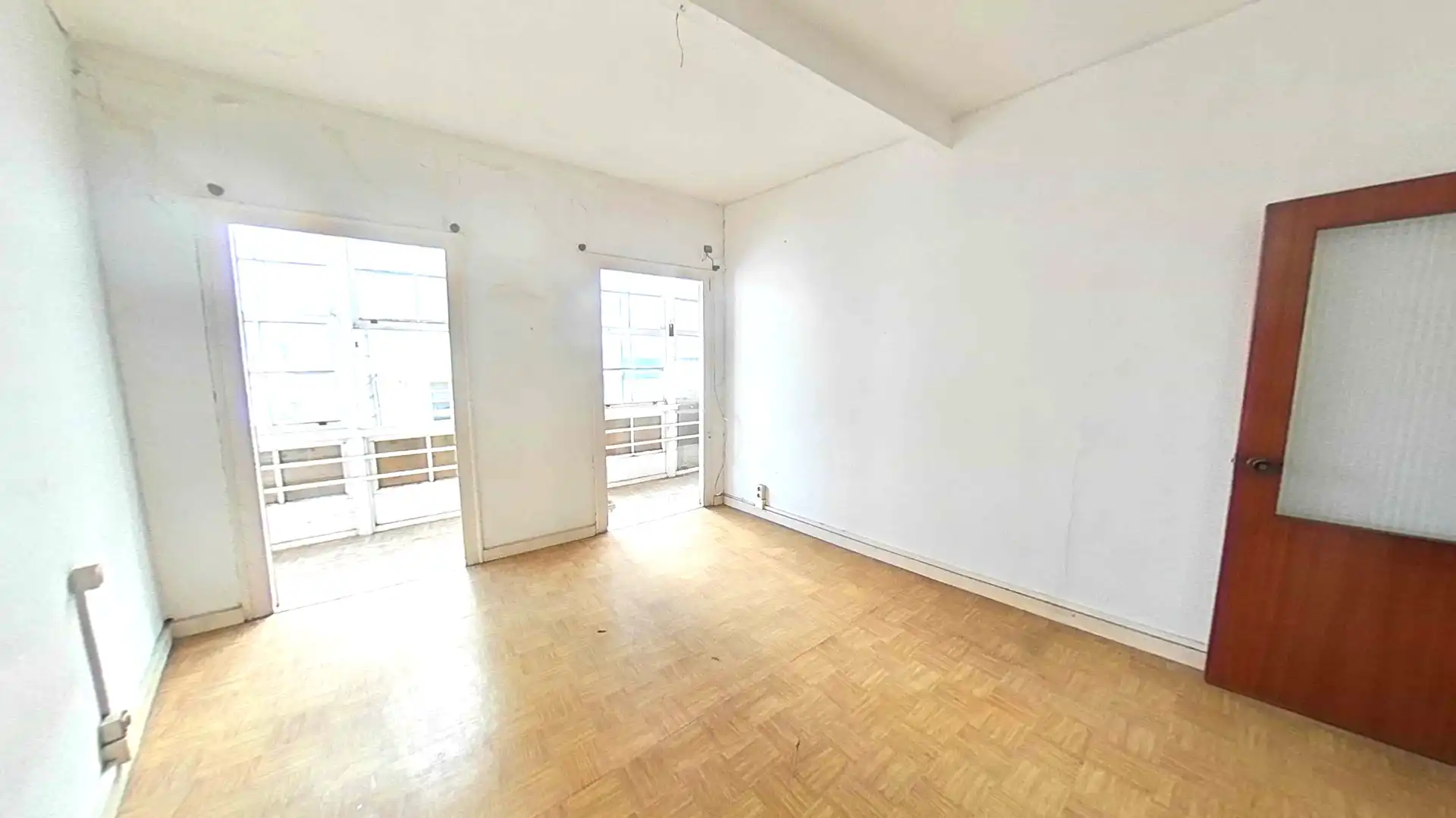 https://static.fotocasa.es/images/ads/c15796d3-7718-433a-bbf6-2506828cb882?rule=original