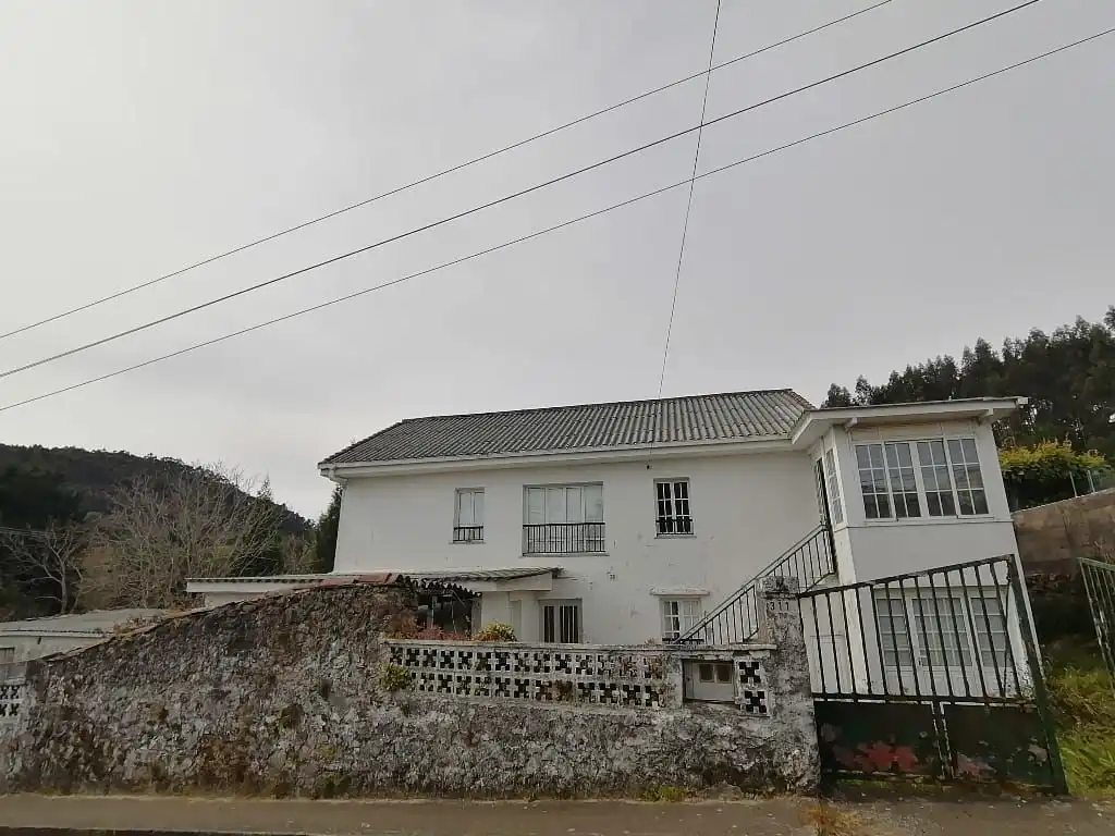 https://static.fotocasa.es/images/ads/a0d5731e-562d-4e88-994f-db903440884d?rule=original