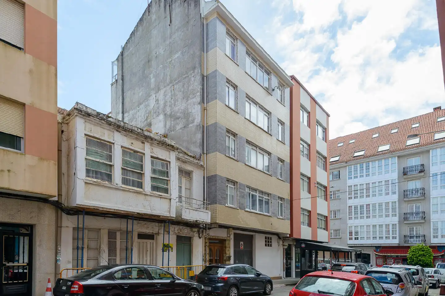 https://static.fotocasa.es/images/ads/4c8b0bc8-1833-47f9-b2ff-89f73016838e?rule=original