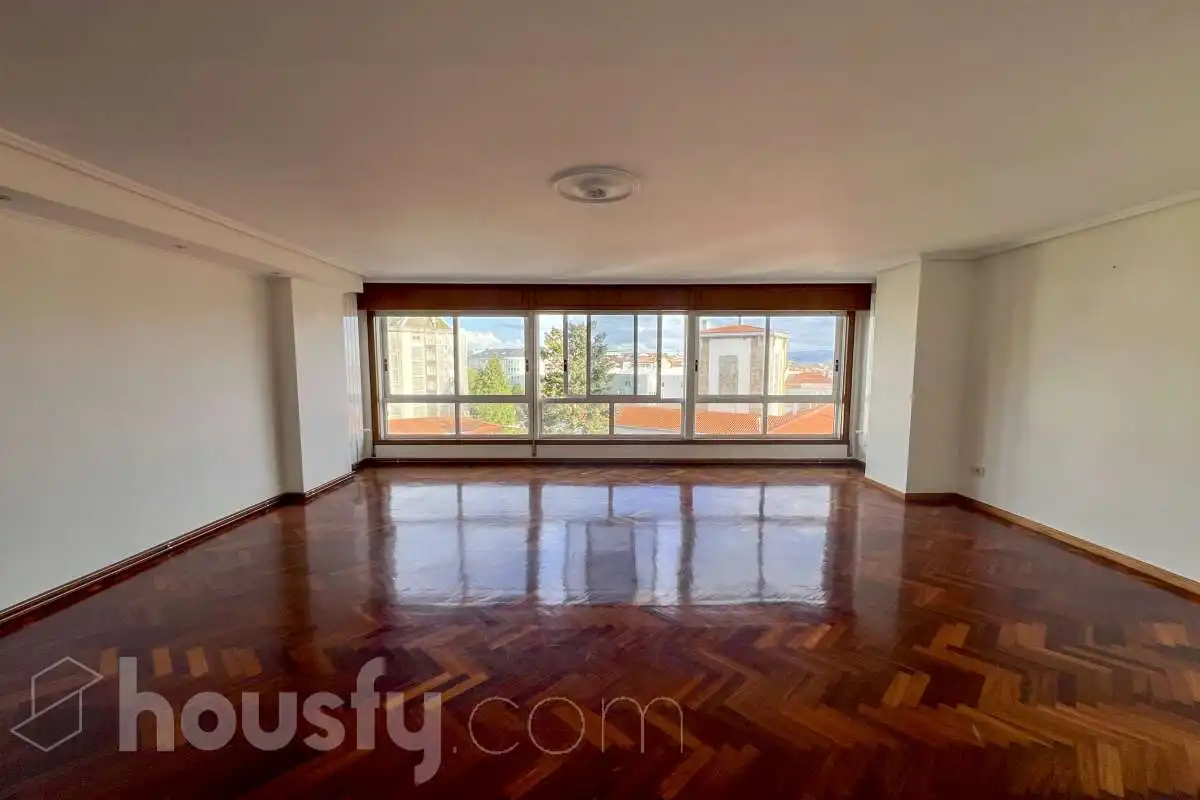 https://static.fotocasa.es/images/ads/f859f678-4ffe-4230-8d97-f820a24e87d5?rule=original