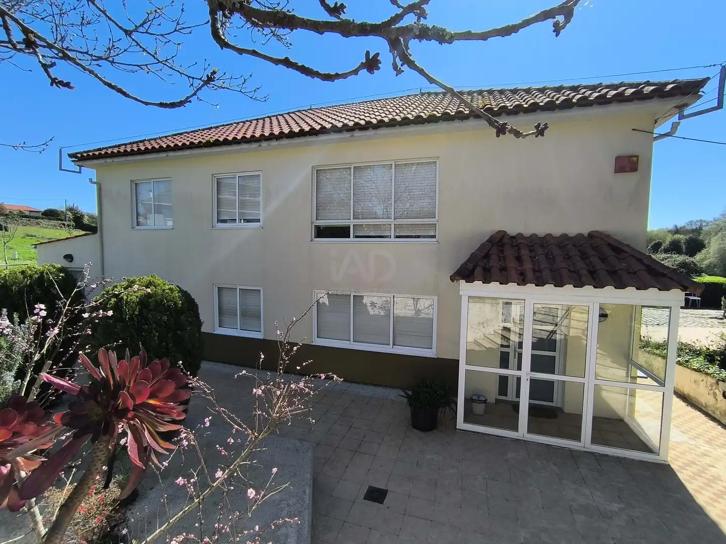 https://static.fotocasa.es/images/ads/e7e225eb-eb4c-4e16-a39a-3d96f31ebdf8?rule=original