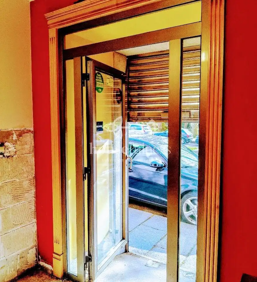 https://static.fotocasa.es/images/ads/f4555a69-a185-4fcc-b700-8fe2cd609c41?rule=original