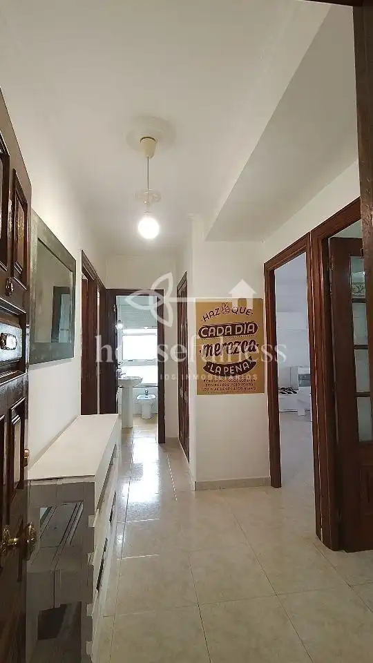 https://static.fotocasa.es/images/ads/03502c3c-cb52-4bec-9298-0b2b6d718bd0?rule=original