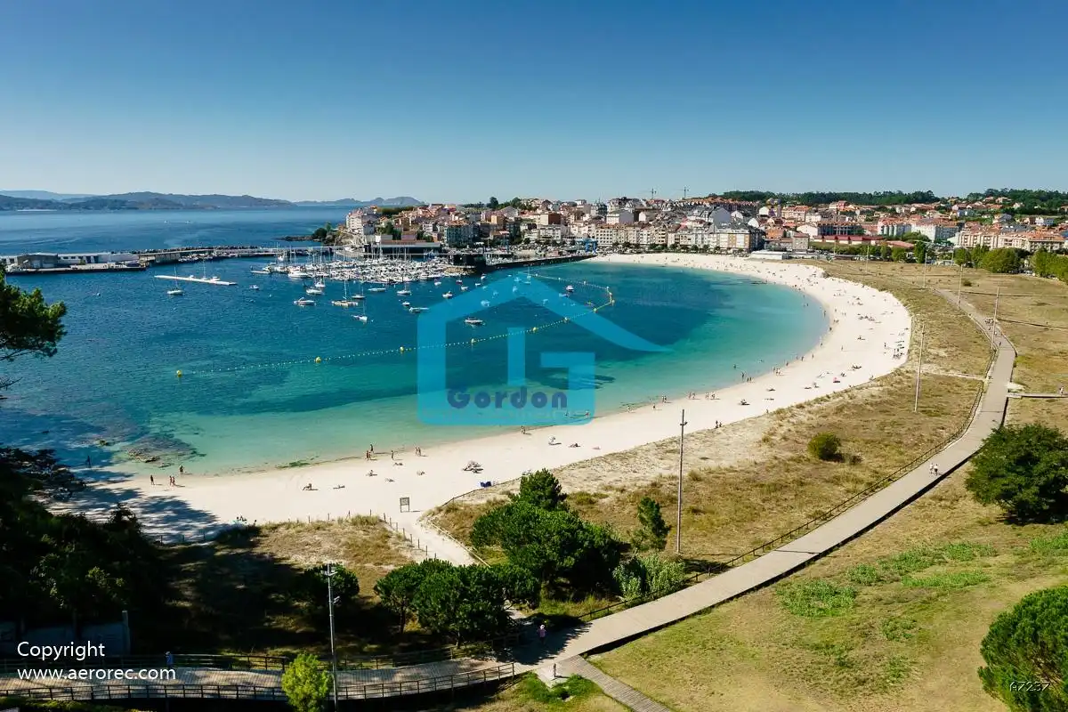 https://static.fotocasa.es/images/ads/3377f458-3fa6-40b3-9c2b-181f3e6c8e4b?rule=original