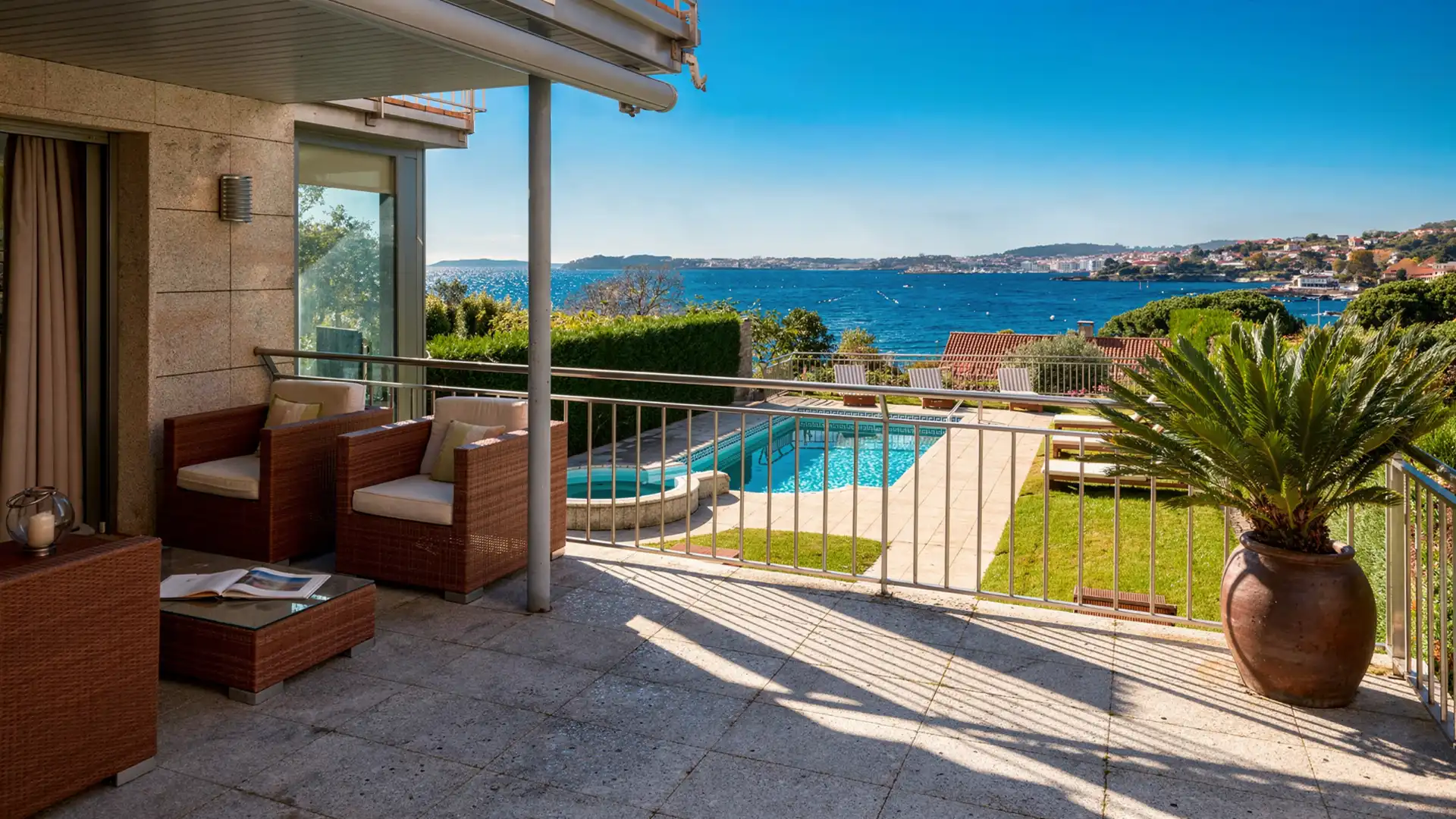 https://static.fotocasa.es/images/ads/51847803-2ef8-41dd-af52-fa1421d6168f?rule=original