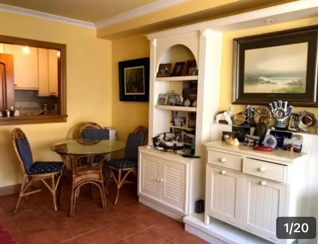 https://static.fotocasa.es/images/ads/0efd898f-a2ad-42bc-b644-c59ddeeb8e02?rule=original