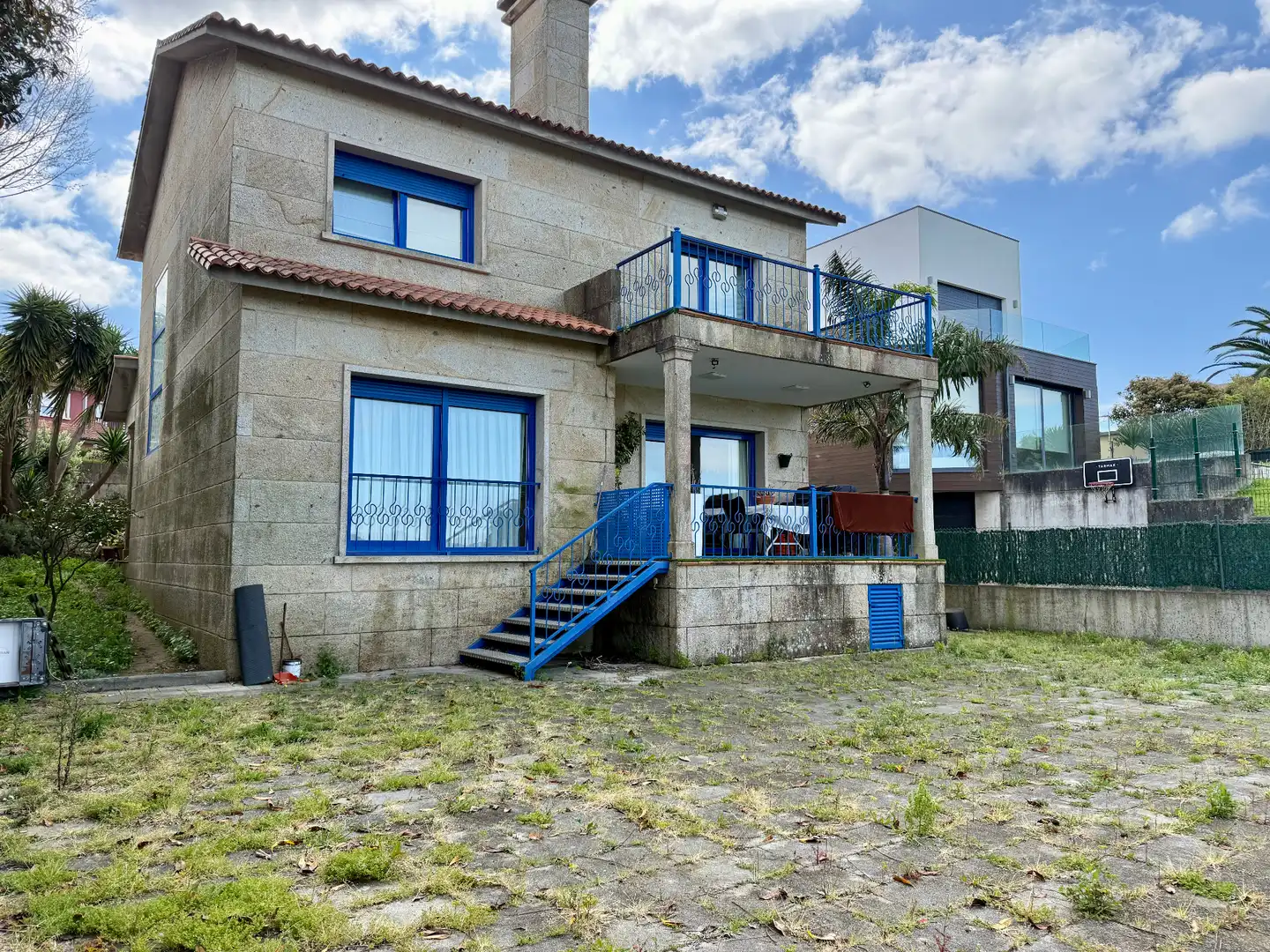https://static.fotocasa.es/images/ads/1869685b-7154-40a7-9395-268a11687f7f?rule=original