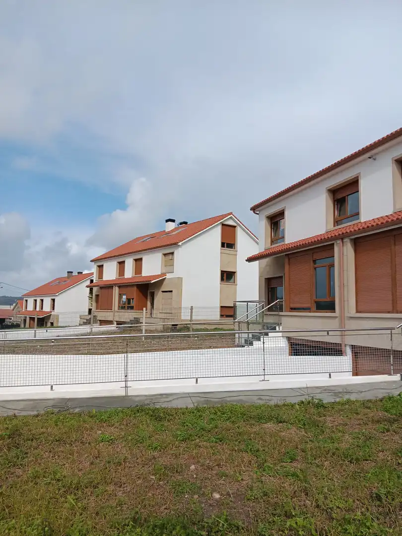 https://static.fotocasa.es/images/ads/1c7ca1d3-77da-4e66-8524-6abc5f7d5b9f?rule=original