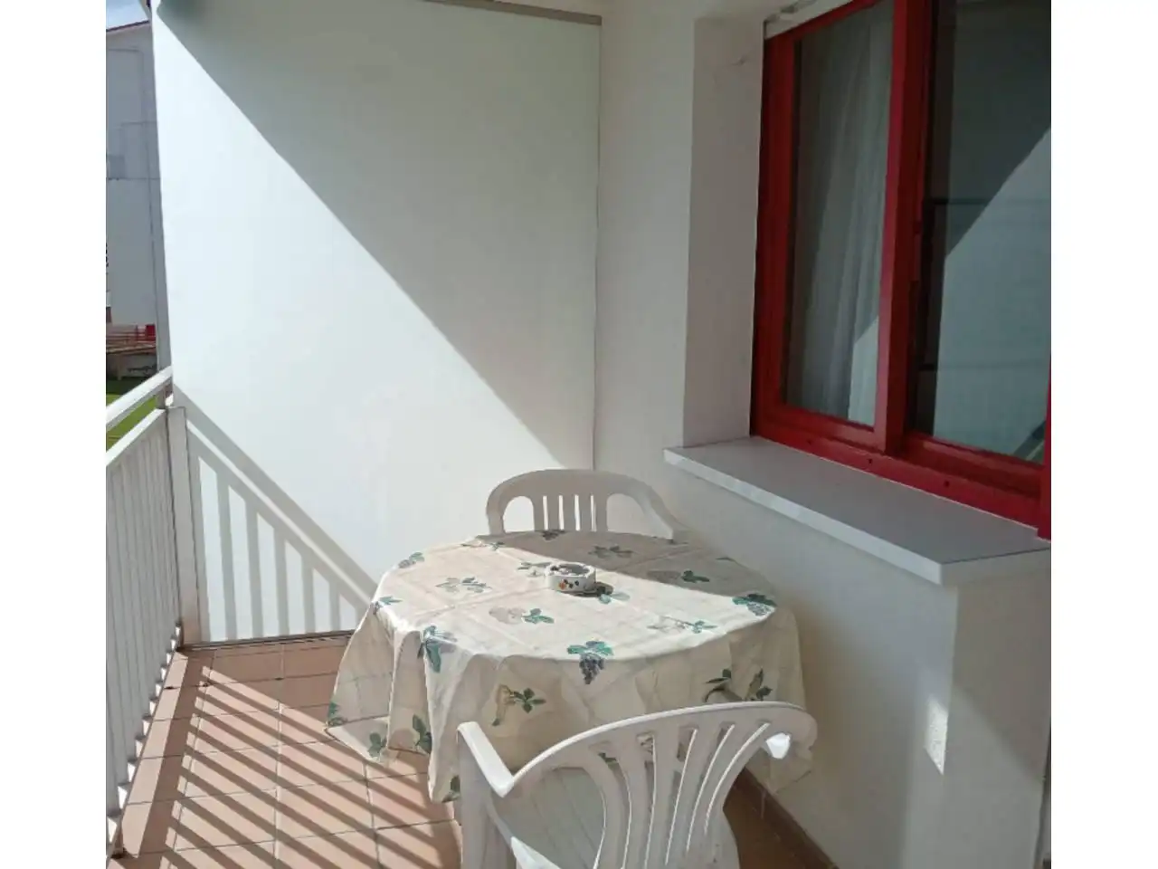 https://static.fotocasa.es/images/ads/8b36c0b1-e760-42f3-af79-770a4151c88f?rule=original