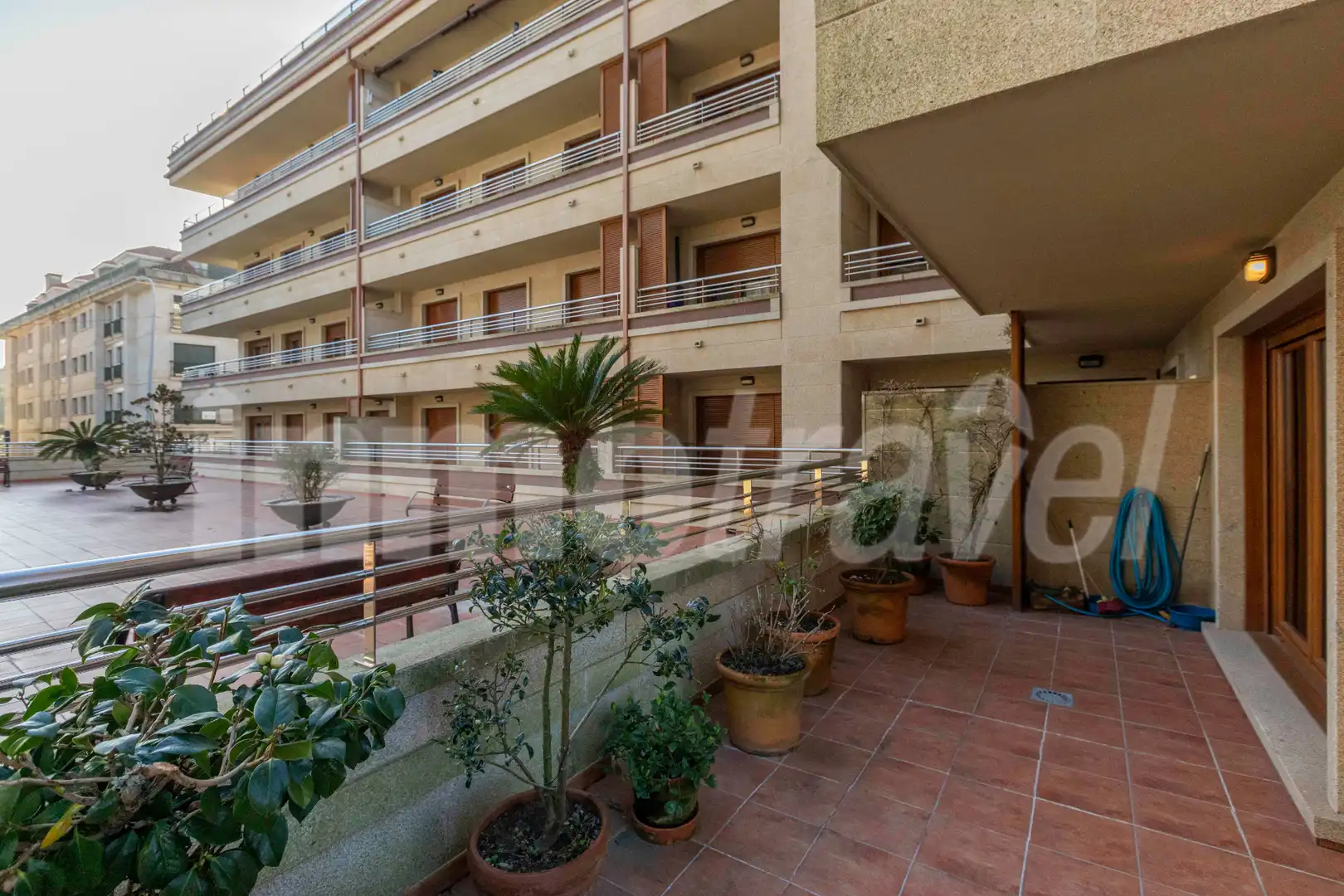 https://static.fotocasa.es/images/ads/15b37f86-37ed-4b07-a3d7-1c84255721c0?rule=original