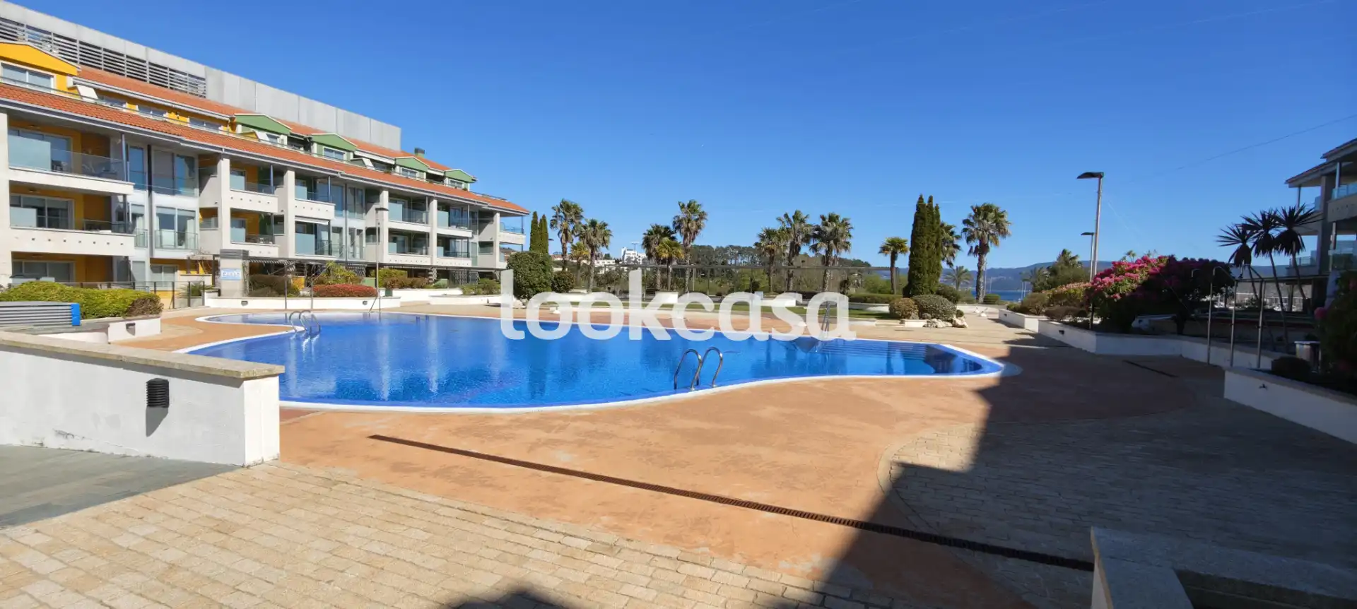 https://static.fotocasa.es/images/ads/a0af3d69-092e-4ce1-a8b0-bec2b001e7a7?rule=original