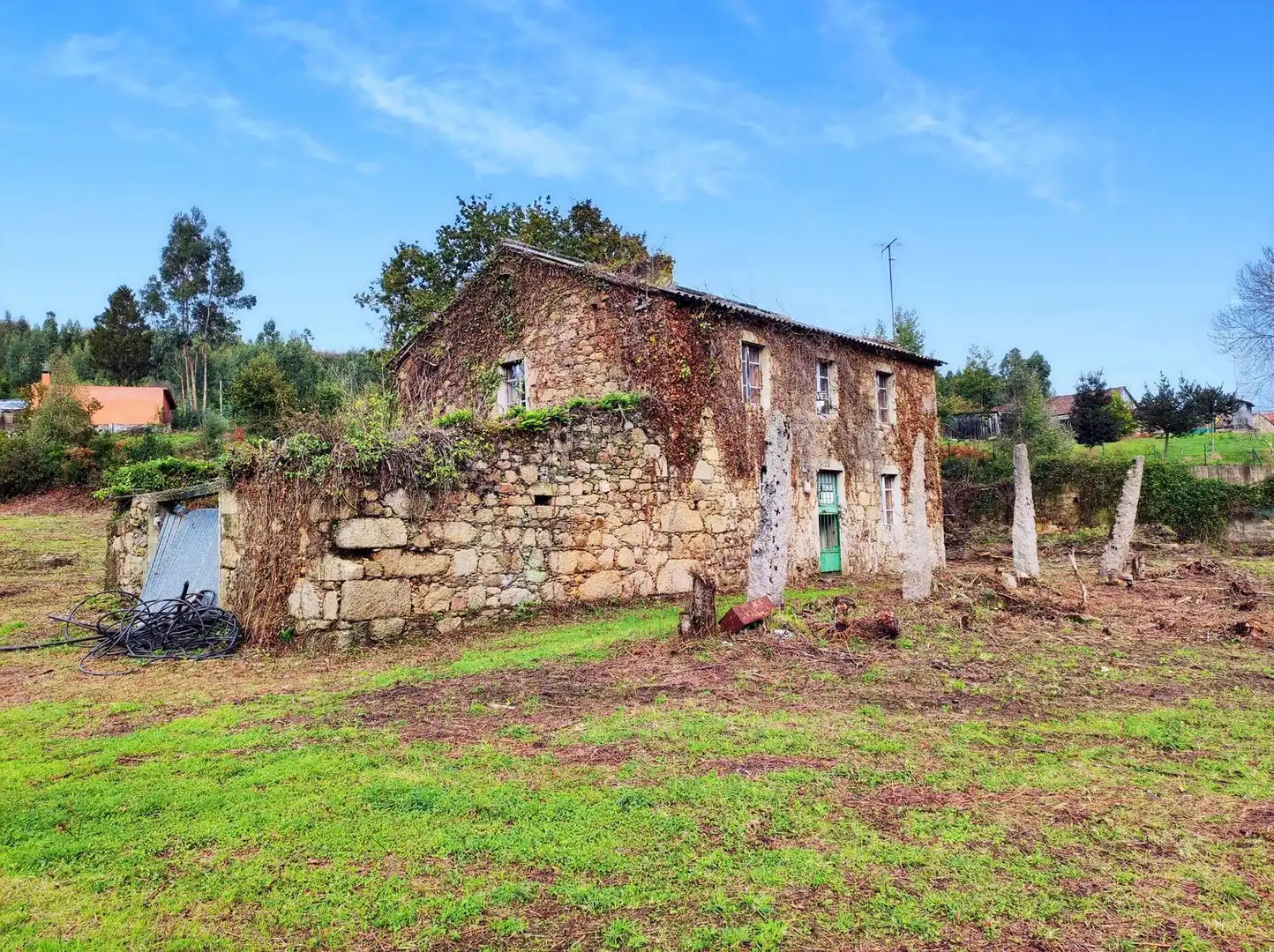 https://static.fotocasa.es/images/ads/abfca4eb-6d96-45fd-b05b-76ba270d8dd0?rule=original