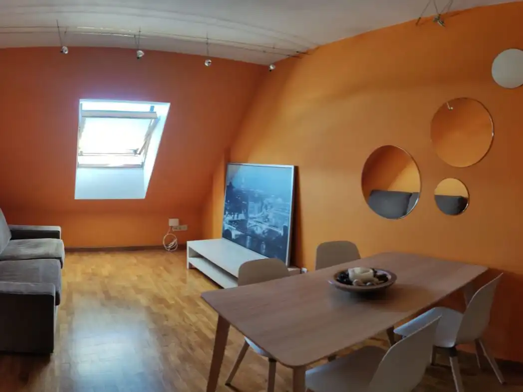 https://static.fotocasa.es/images/ads/ebcd2aca-49e9-4147-ab7a-f4274c7b872c?rule=original